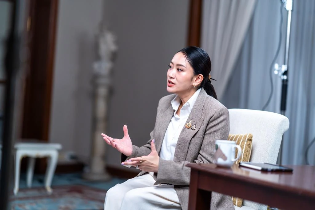 แพทองธาร