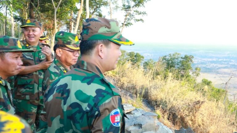 การยิงปะทะลุกลามถึงเขาพระวิหาร