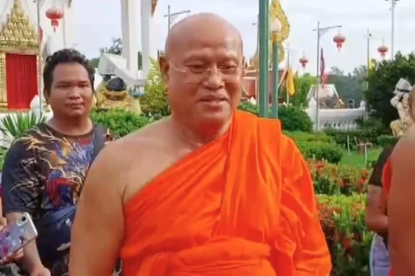 พระเทพวัชรสิทธิเมธี