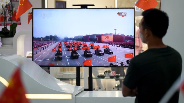 จีนเตรียมขนยุทโธปกรณ์ล้ำสมัย วันที่ 20 สิงหาคม 2568