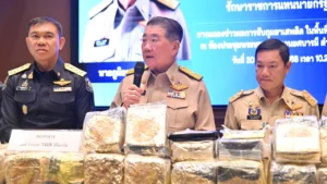 ภูมิธรรม ลุยปราบยาเสพติด