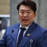 ครม. ไฟเขียวต่อเวลารถไฟฟ้า 20 บาท