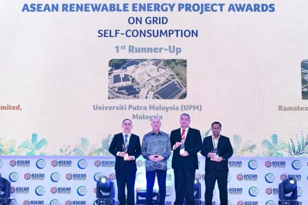 ฟาร์มคอมเพล็กซ์ไก่ไข่จันทบุรี