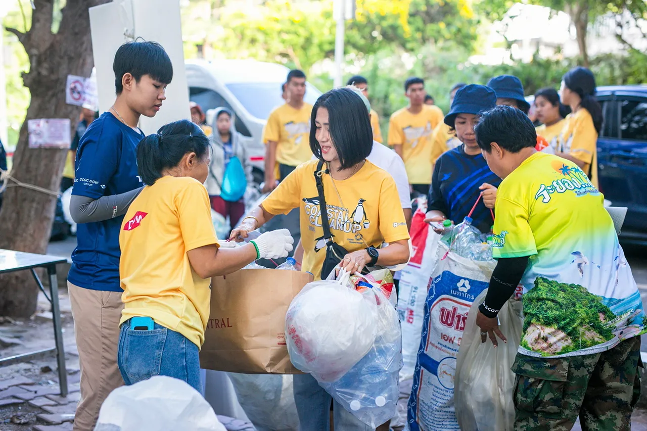 ลดปริมาณขยะพลาสติก