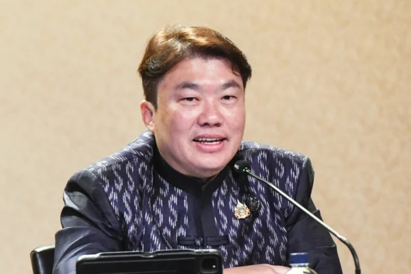 รัฐบาลโอนเงินช่วยผู้ประสบภัย