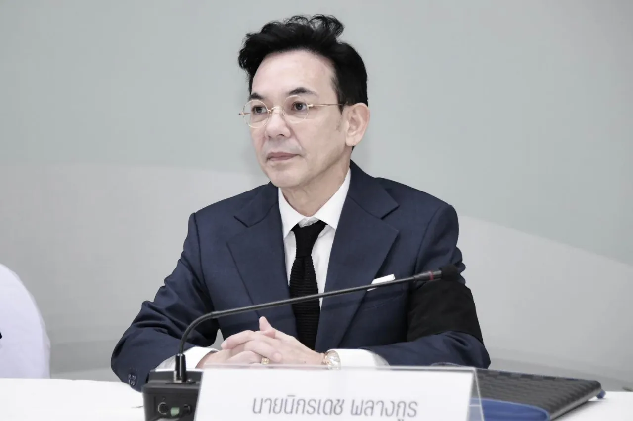 สีหศักดิ์ บินประชุมรัฐภาคีอนุสัญญาออตตาวา