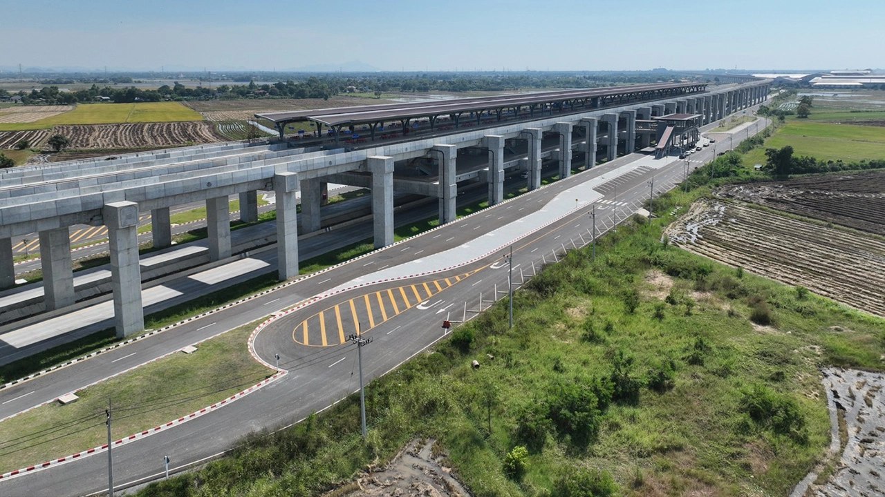 รฟท. เปิดใช้สถานีลพบุรี 2