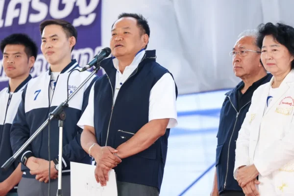 อนุทิน อ้อนขอเป็นนายกฯ