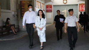 อิ๊งค์ สามี เข้าเยี่ยม ทักษิณ