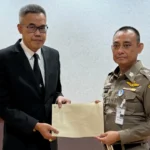 รองเต่า ยื่นสำนวน