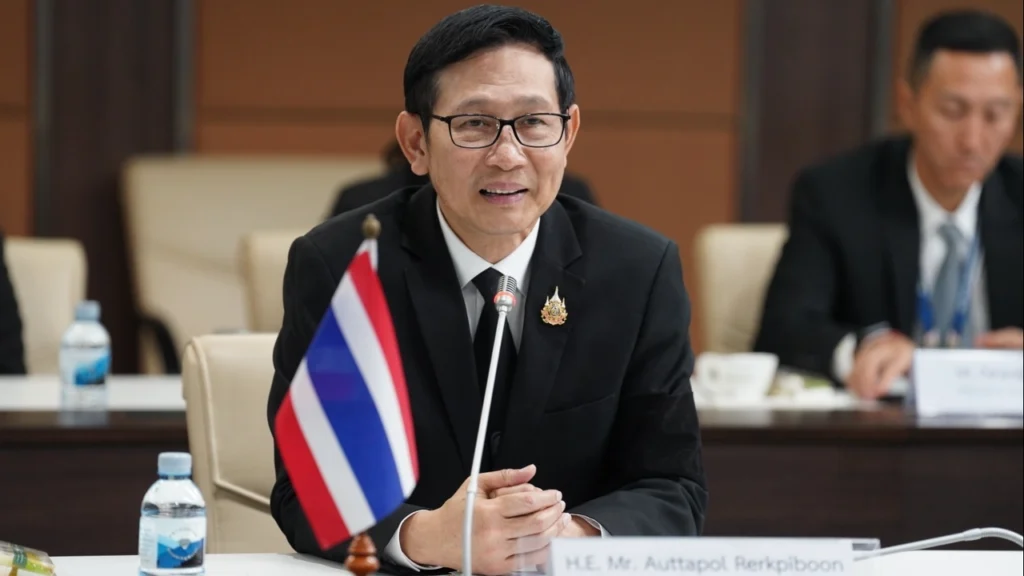 อรรถพล ขอความร่วมมือ